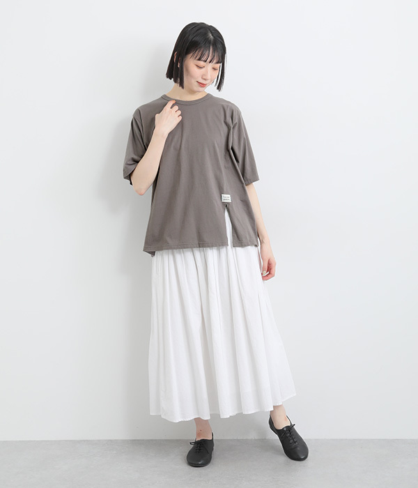 コットンさらさら天竺ピスネーム付きロゴ刺繍Ｔシャツ(B・チャコールグレー)