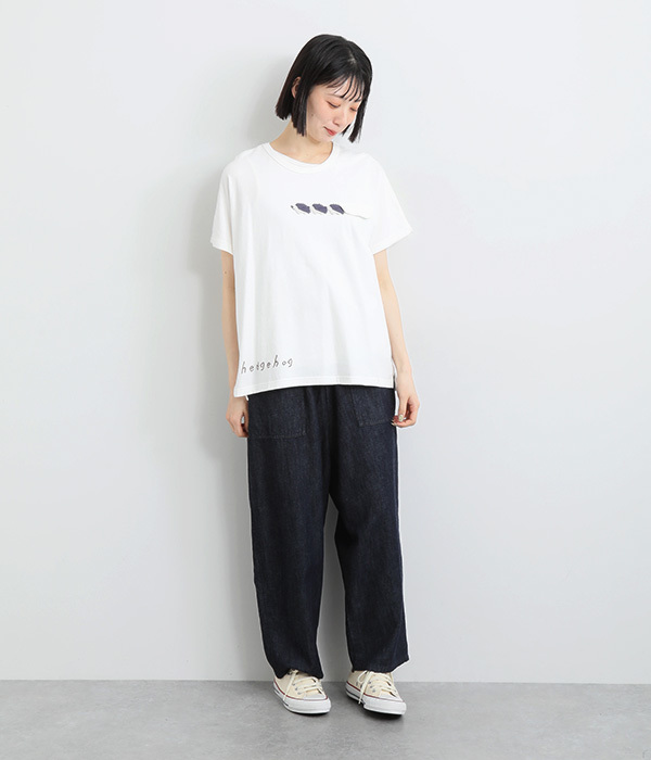 コットンリネン天竺ハリネズミかぎ編みロゴ刺繍ドルマンＴシャツ(A・ホワイト)