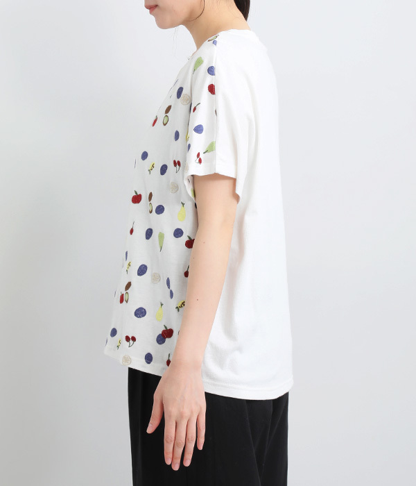 コットンリネン天竺フルーツ刺繍ドルマンＴシャツ(A・ホワイト)