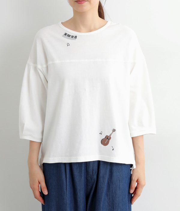 コットンリネン天竺夜風と音色刺繍Ｔシャツ(A・ホワイト)