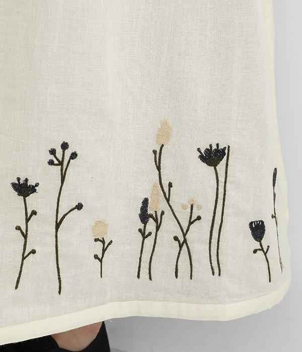 コットンリバーシブル花刺繍スカート(A・アイボリー)