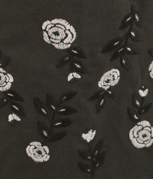コットンリネン布帛ローズ刺繍パンツ(A・ホワイト)
