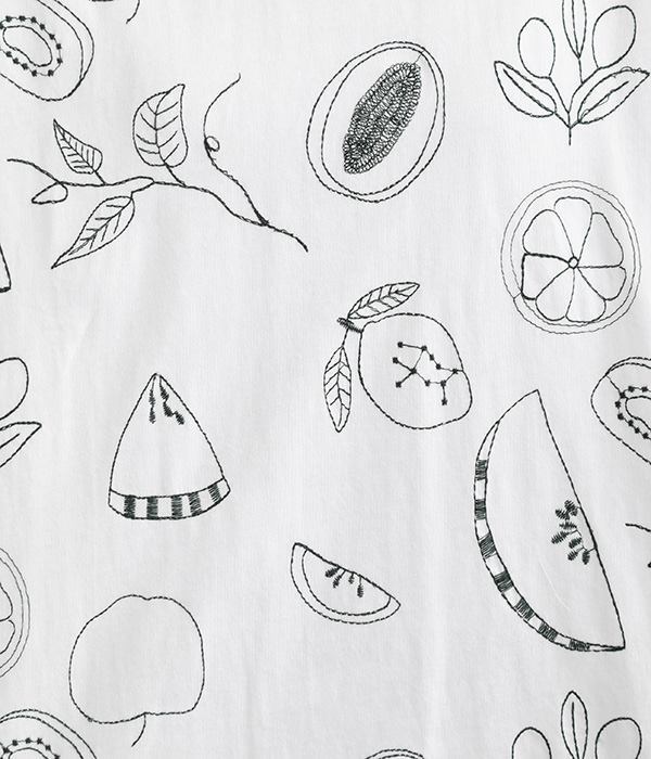 コットンフルーツ刺繍Ｔシャツ(A・ホワイト)