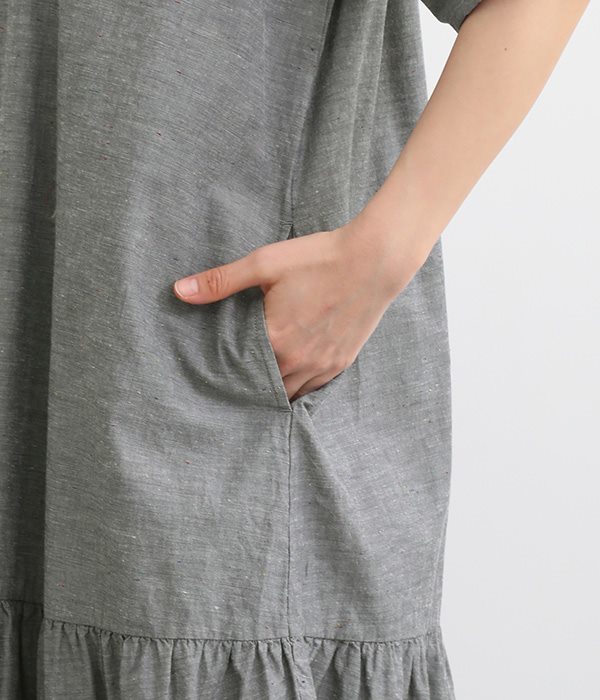コットンカラフルネップシャンブレー裾刺繍ワンピース(B・ネイビー)