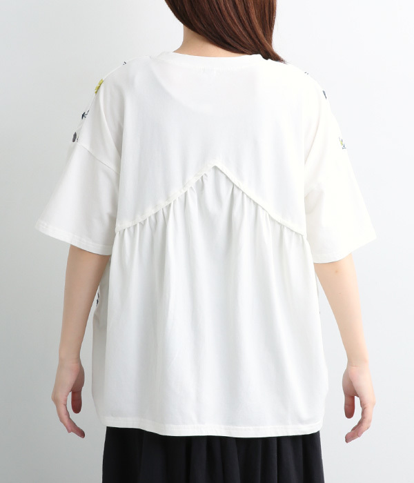 花刺繍ヨークTシャツ(A・ホワイト)