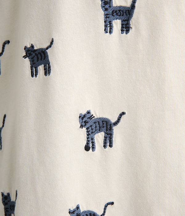 しましま柄のネコ刺繍Tシャツ(C・アイボリー)