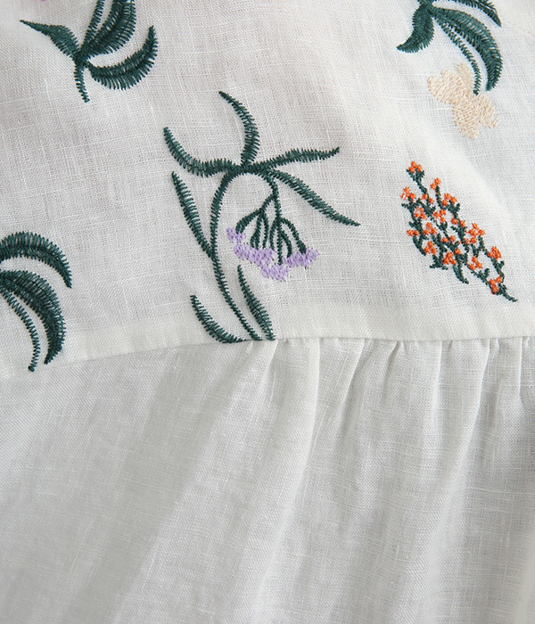 花刺繍ドルマンブラウス(A・ホワイト)