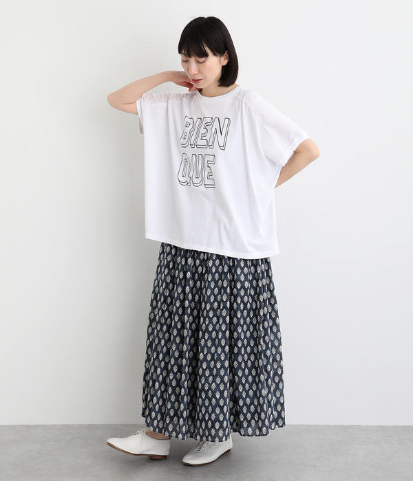 良質天竺変形ワイドロゴプリントＴシャツ　BIENQUE(ホワイト)