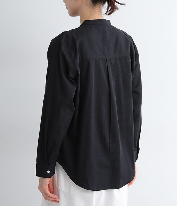 サテン刺繍　シャツ(B・ブラック×ホワイト)