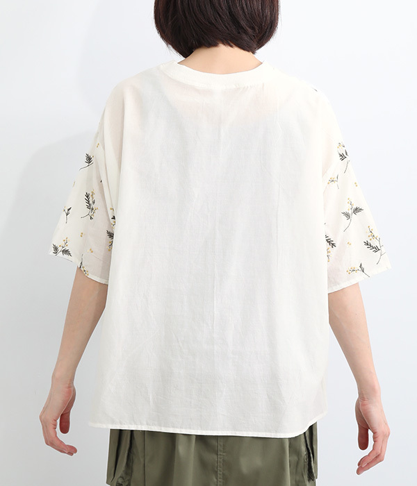 ミモザ刺繍リブ付きTシャツ(A・ホワイト)