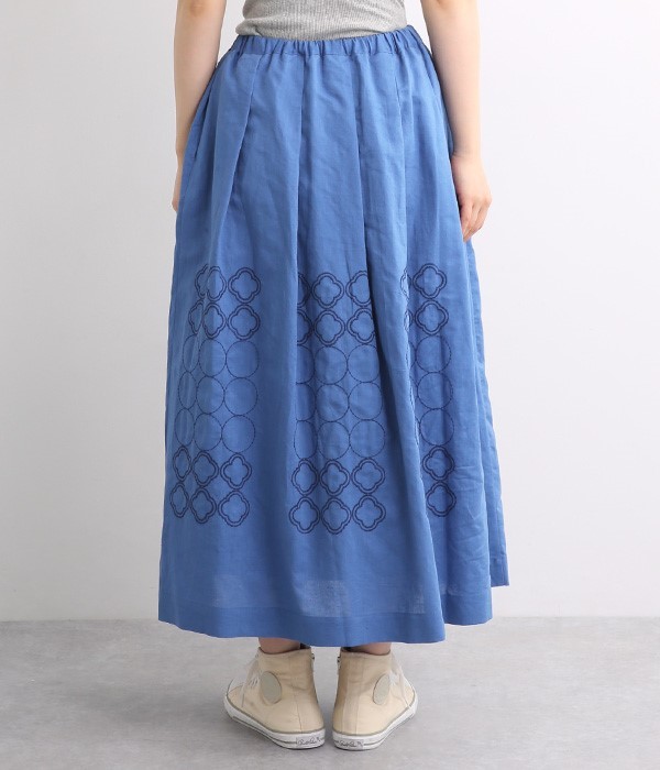 リネンコットンタイル刺繍タックスカート(A・ブルー)