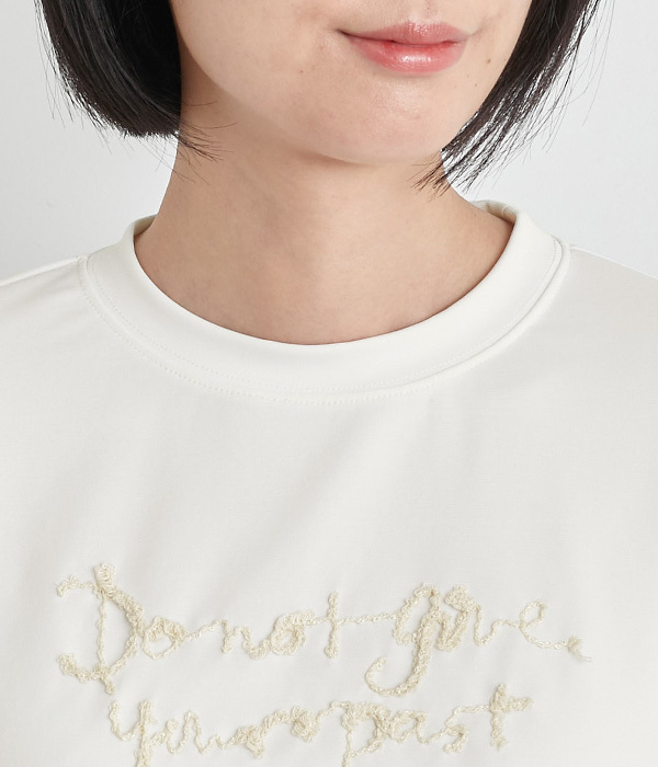 刺繍ロングTシャツ(B・ブラック)