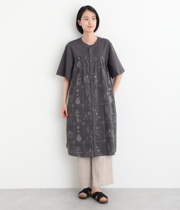 SUPER HAKKA×オバタクミ｢心の中の絵本｣総刺繍ワンピース(A・ベージュ)