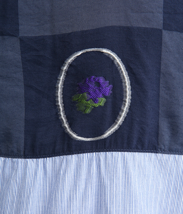 窓辺の花ジャカード×ストライプシャツブラウス(A・ネイビー×ブルー)