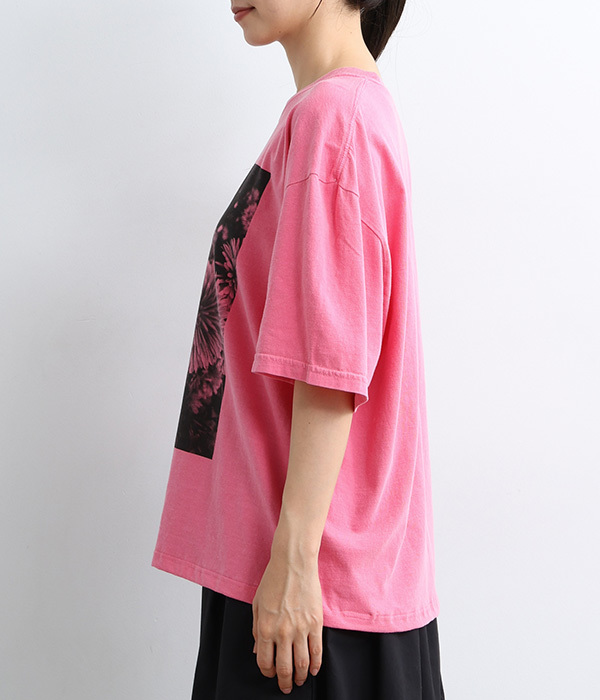 コットンピグメントダイフォトプリントTシャツ(C・ピンク×ピンク)
