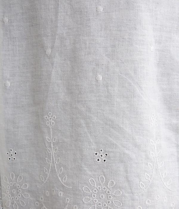 コットンリネン平織り刺繍　スカラップ刺繍ブラウス(A・ホワイト)