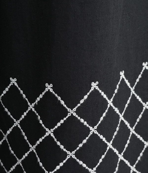 コットンリネン平織り 刺繍パンツ(A・ブラック)