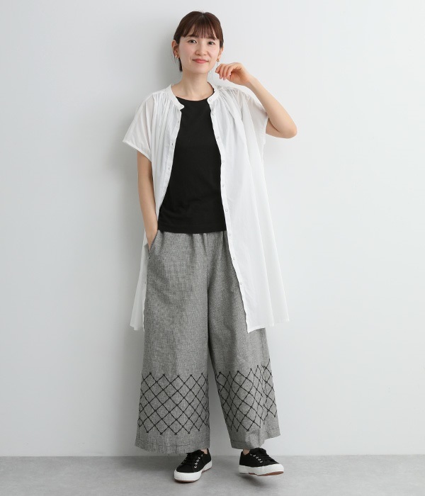 コットンリネン平織り 刺繍パンツ(A・ブラック)