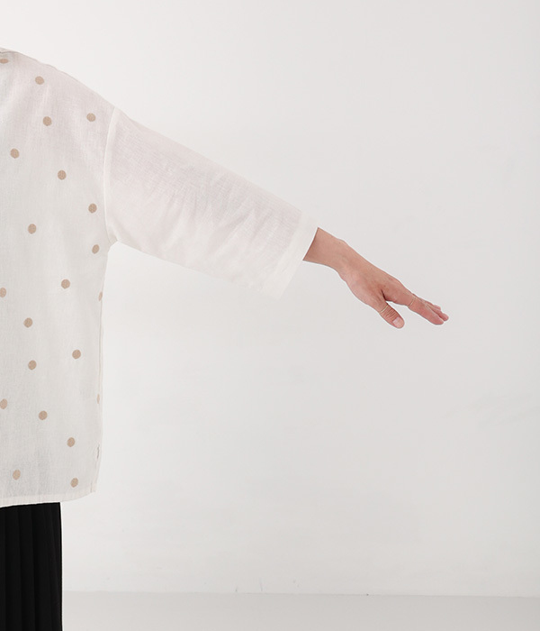 コットンリネン平織りドット刺繍シャツ(A・ホワイト)