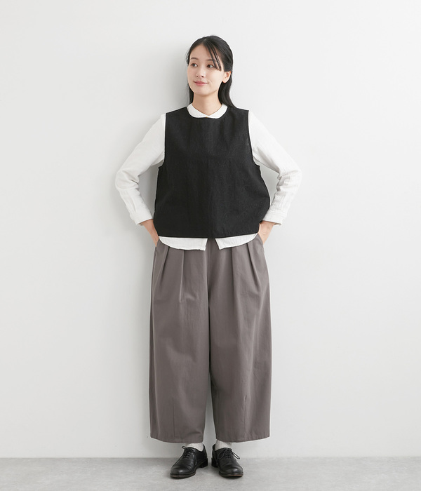 コットンリネン刺繍ベスト(B・ベージュ)