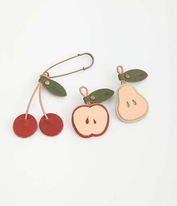森の果実ブローチ(A・リンゴ)
