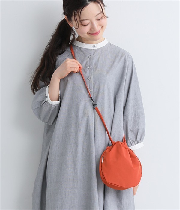NOLLY　2wayオーバルスリングバッグ　M(D・フロステッドアーモンド)