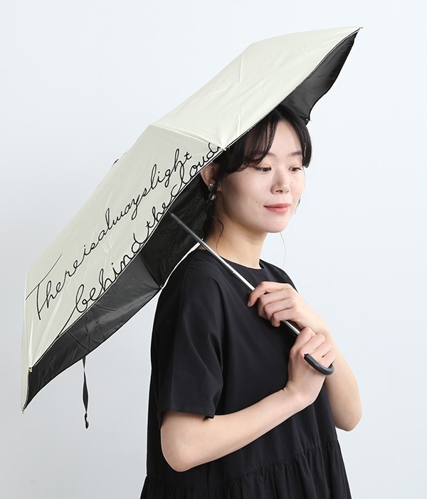 晴雨兼用　刺繍パラソル　折傘(B・ブラック)