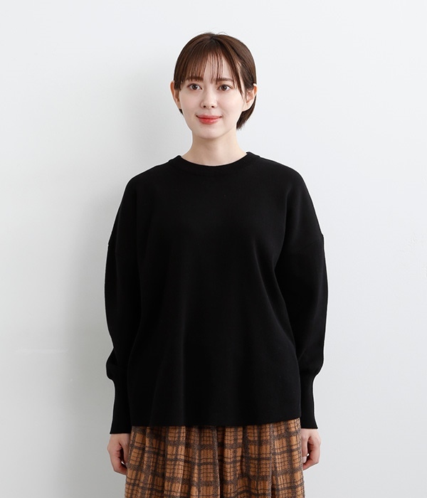 【neilikka】裾ラウンドセーター(C・ブラック)