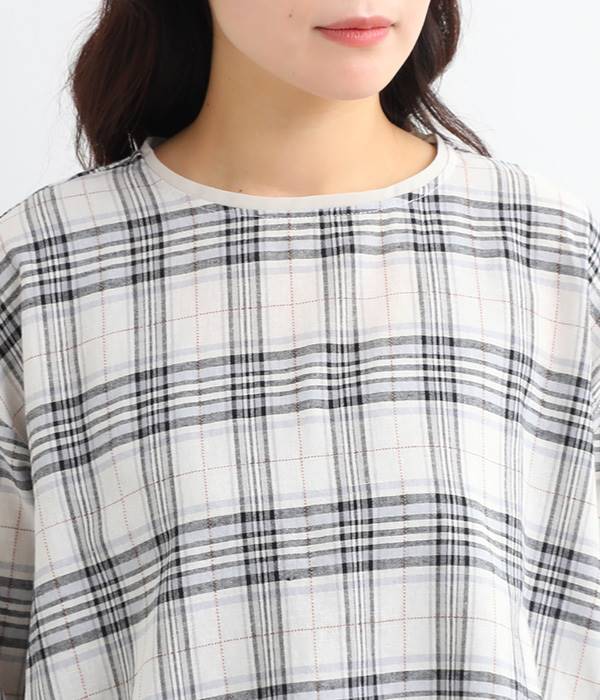 コットンリネン裾シャーリングプルオーバーシャツ(A・アイボリー)