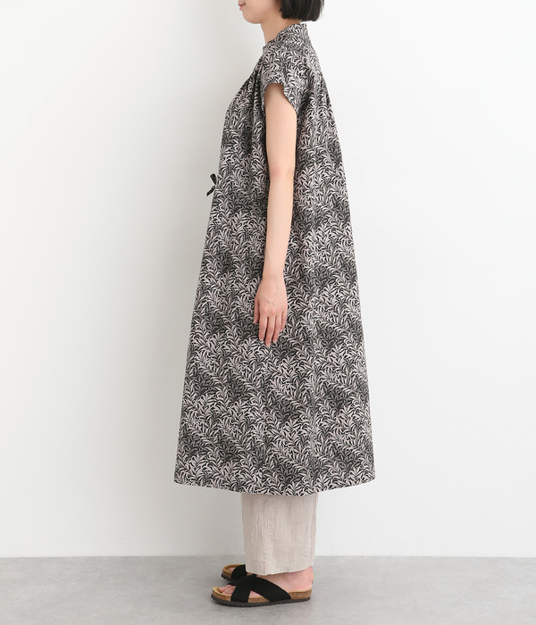 FablicByBestofMorrisウエストドロストフレンチワンピース(B・ブラック×WillowBoughs)