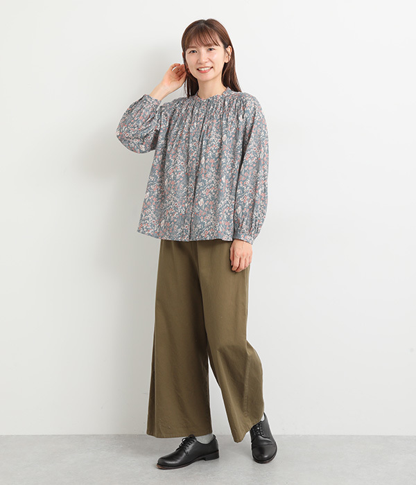 LIBERTYPRINTゴムシャーリングブラウス長袖(B・ブラック)