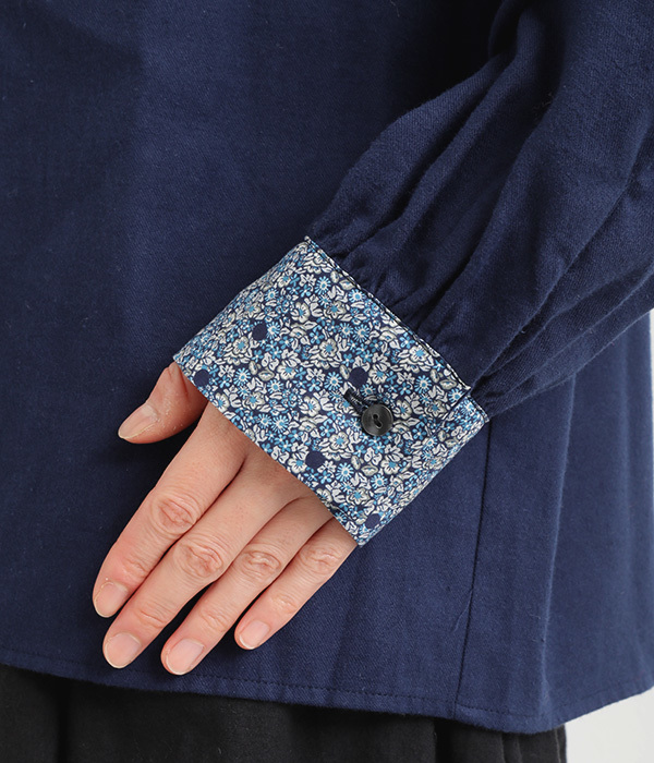 LIBERTYPRINT切替プルオーバーブラウス長袖(A・ブラック)