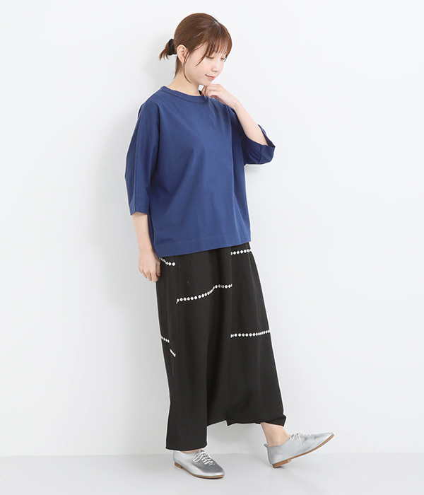 リネンレーヨンライン刺繍サルエルバルーンパンツ(A・ブラック)