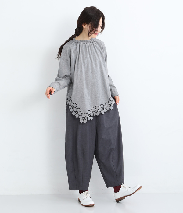 アシメ裾刺繍ゴムギャザーネックシャツ(B・ギンガム)
