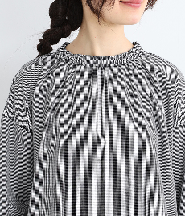 アシメ裾刺繍ゴムギャザーネックシャツ(B・ギンガム)