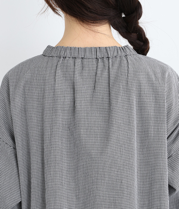 アシメ裾刺繍ゴムギャザーネックシャツ(B・ギンガム)