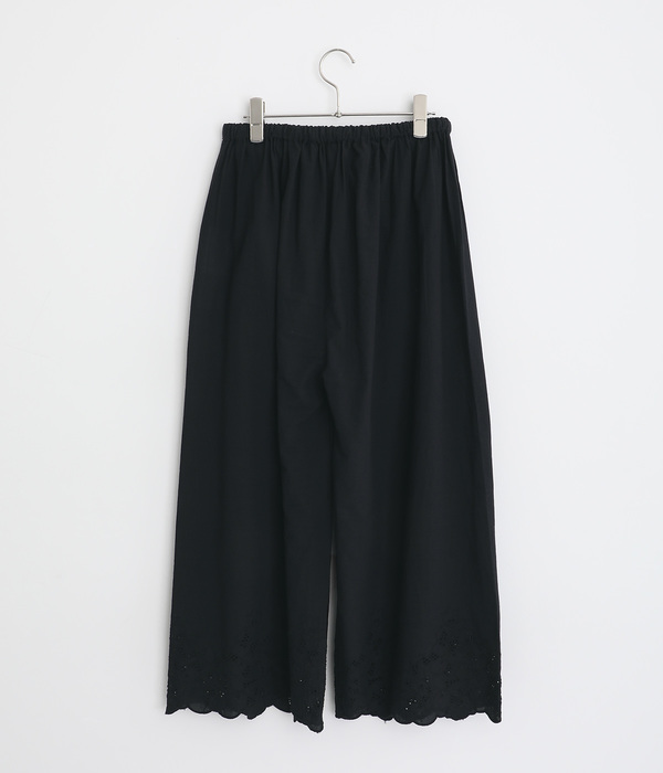 コットン 裾刺繍8分丈ペチパンツ(B・ブラック)