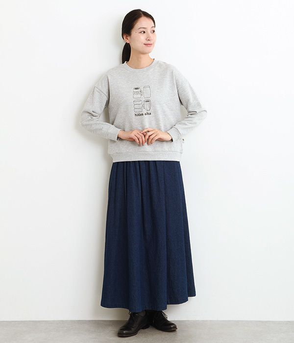 暮らしの刺繍入り裏毛プルオーバー(B・ブルー)