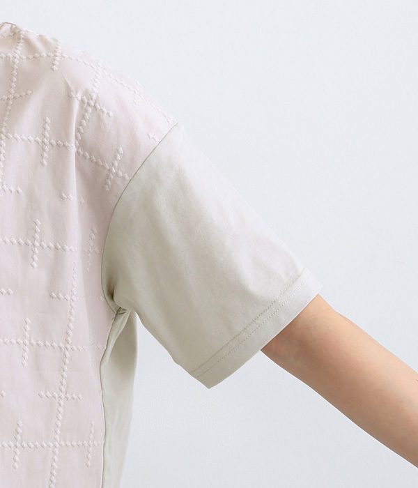 フロントフハク刺繍Tシャツ(A・オフホワイト)