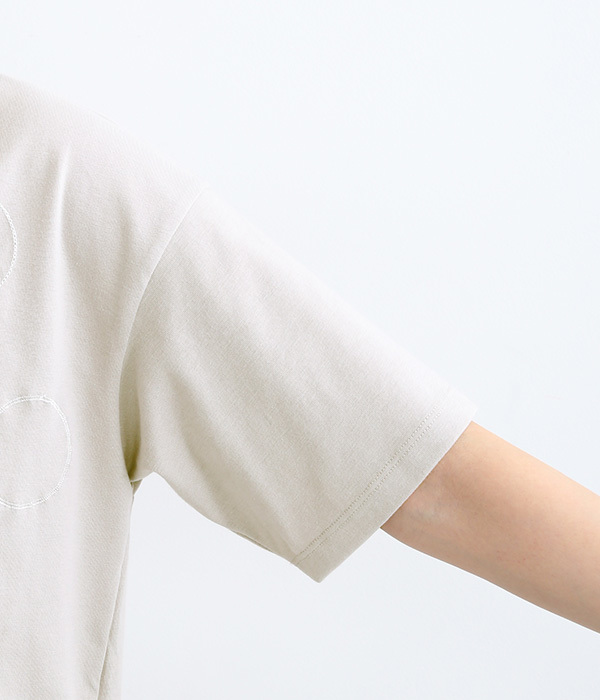 ドット刺繍Tシャツ(B・ライトグレー)