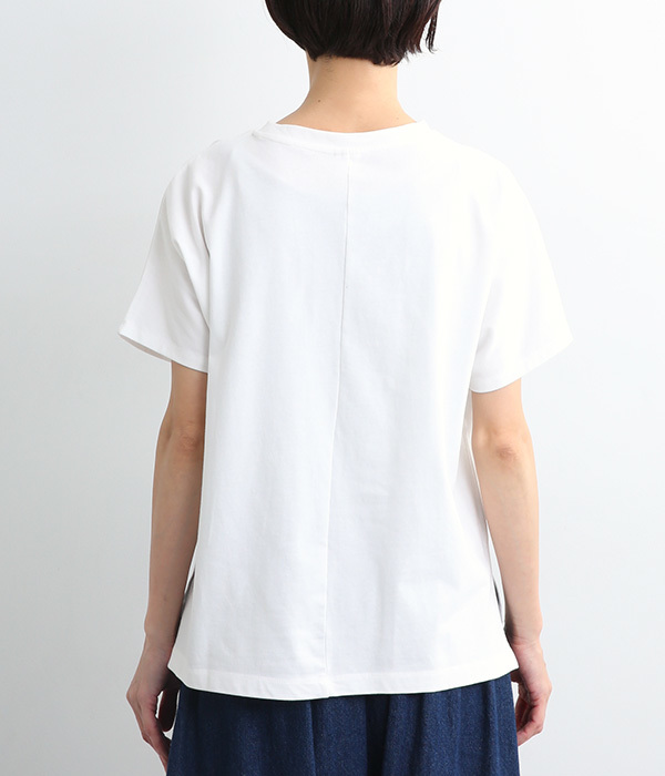 ネコモチーフTシャツ(A・オフホワイト)