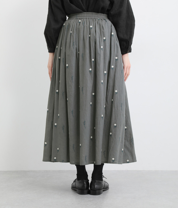 シロツメクサ刺繍ギャザースカート(C・ダークグレー)
