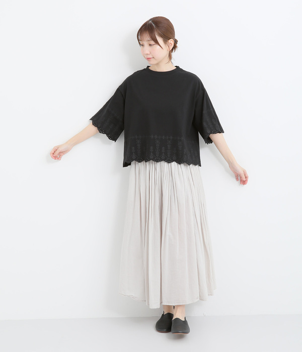 スカラップ刺繍プルオーバー(B・ブラック)