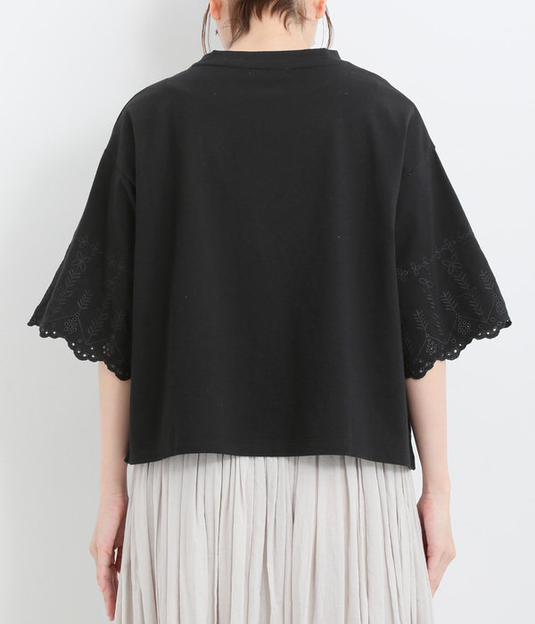スカラップ刺繍プルオーバー(B・ブラック)
