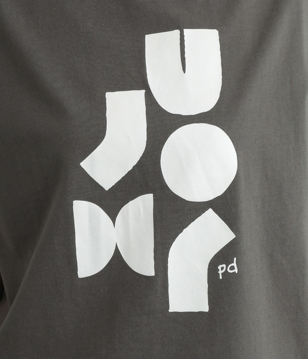 アートプリントTシャツ(B・チャコール)