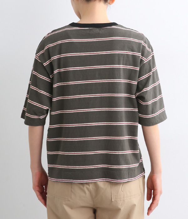 コットンクレセールボーダーミニスリットヘムTシャツ(B・チャコール)