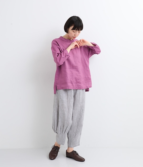 薄手リネン平織り　ロールカラープルオーバー(B・ピンク)