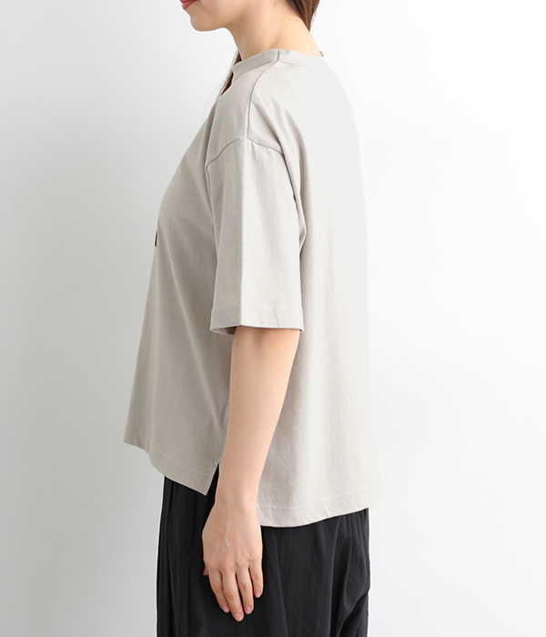 ラフィ天竺ワイドTシャツ　ソックス箔プリント(A・グレー)