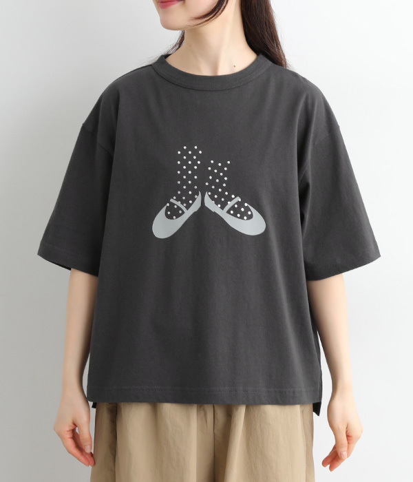 ラフィ天竺ワイドTシャツ　ソックス箔プリント(C・スミクロ)