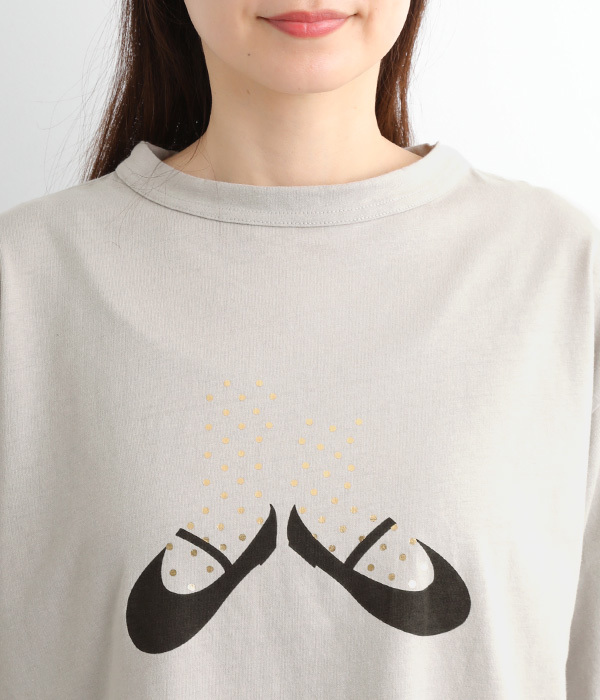 ラフィ天竺ワイドTシャツ　ソックス箔プリント(C・スミクロ)